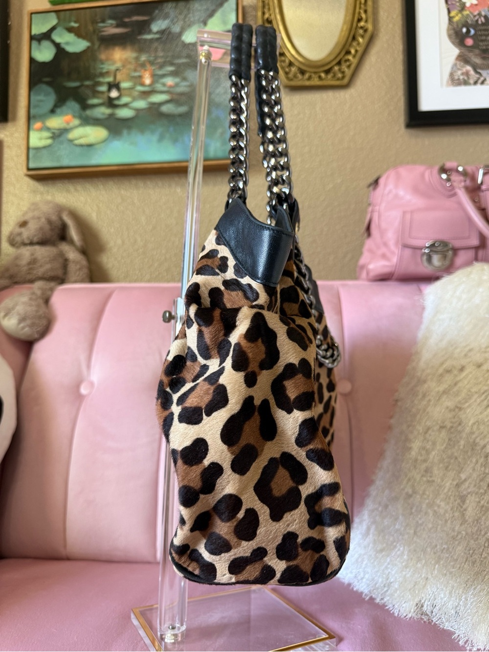 💯Auth! Henri Bendel Calf Hair Leopard Chain Handle Shoulder Bag Blk Leather Trim - Picture 4 of 16